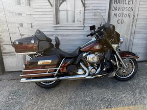 ULTRA ELECTRA GLIDE CLASSIC