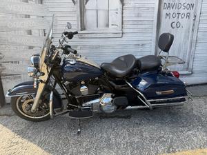 ROAD KING POLICE FLHP 