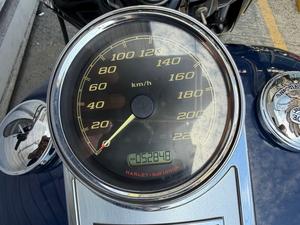 ROAD KING POLICE FLHP 