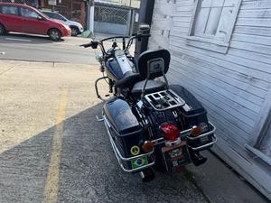 ROAD KING POLICE FLHP 