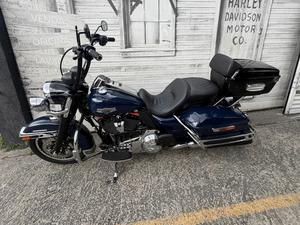 ROAD KING POLICE FLHP 