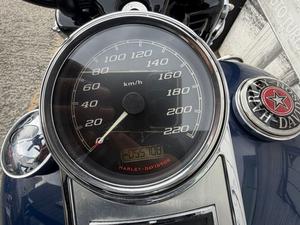 ROAD KING POLICE FLHP 