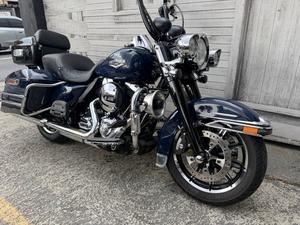 ROAD KING POLICE FLHP 