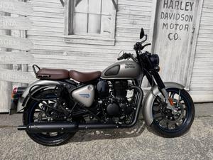 SPORTSTER FORTY-EIGHT 