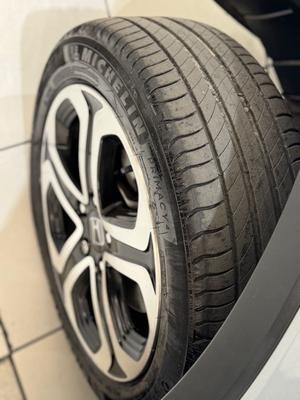 HR-V 1.8 16V TOURING