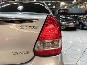 ETIOS 1.5 XLS SEDAN 16V