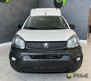 PEUGEOT PARTNER RAPID 2023