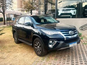 HILUX SW4