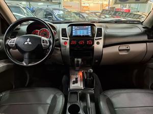 PAJERO DAKAR 3.5 HPE 7 LUGARES 4X4 V6 24V