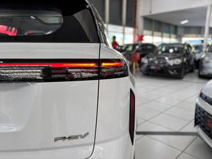 7 1.5 TGDI PHEV LUXURY DHT