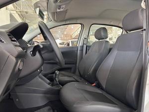 VOYAGE 1.0 12V MPI TOTALFLEX