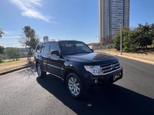 MITSUBISHI PAJERO FULL