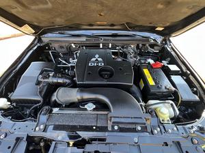 PAJERO FULL 3.2 HPE 4X4 16V TURBO INTERCOOLER