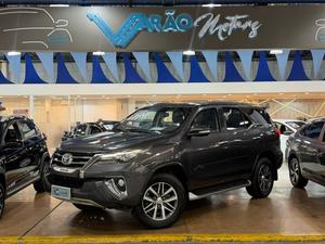 HILUX SW4