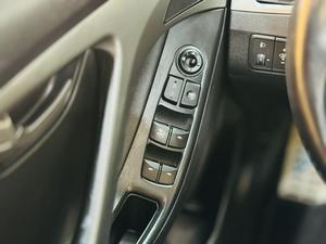 HYUNDAI/ELANTRA 2.0 GLS 16V 2015
