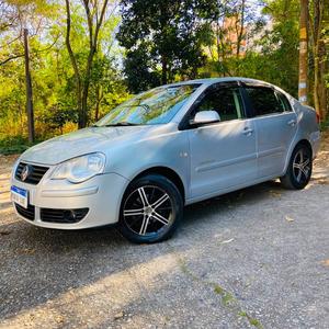 POLO SEDAN