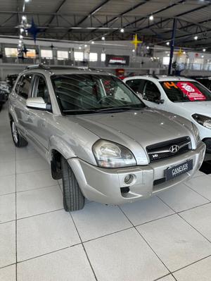 TUCSON 2.7 MPFI GLS 24V 180CV 4WD