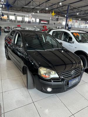 POLO SEDAN 1.6 MI COMFORTLINE 8V