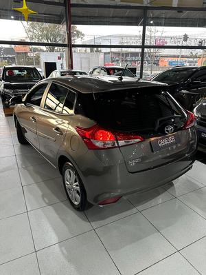 YARIS 1.3 16V XL MULTIDRIVE