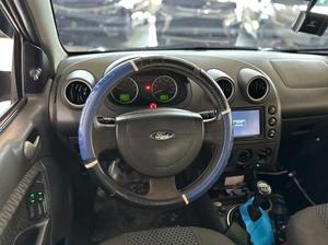 FIESTA 1.6 MPI SEDAN 8V