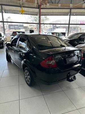 FIESTA 1.6 MPI SEDAN 8V
