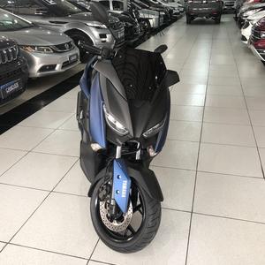 XMAX ABS 