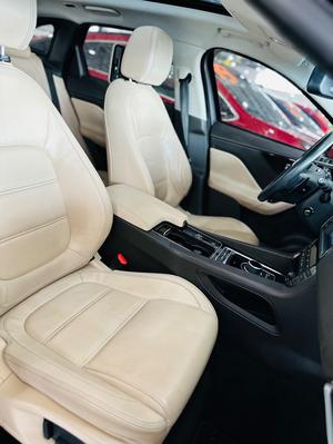 F-PACE 2.0 16V TURBO PRESTIGE AWD