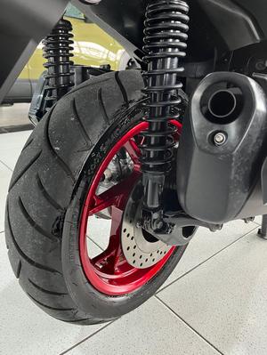 XMAX 250 CONNECTED ABS 