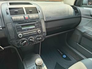 POLO 1.6 MI 8V TOTAL