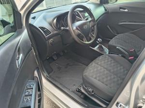 HB20 1.6 COMFORT PLUS 16V