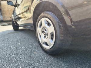 CORSA 1.4 MPFI PREMIUM SEDAN 8V