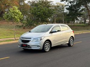 CHEVROLET ONIX 1.0 MPFI LT 8V
