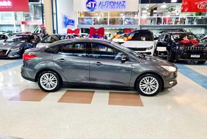 FOCUS 2.0 SE FASTBACK 16V