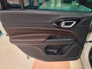 COMMANDER 1.3 T270 TURBO OVERLAND