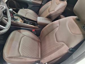 COMMANDER 1.3 T270 TURBO OVERLAND