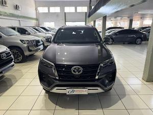 HILUX SW4