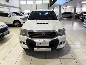 HILUX