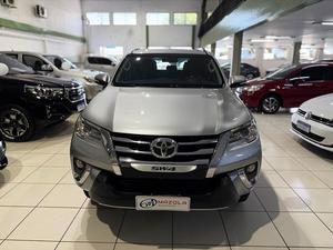 HILUX SW4