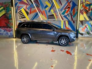 JEEP COMMANDER 2.0 TD380 TURBO DIESEL OVERLAND AT9