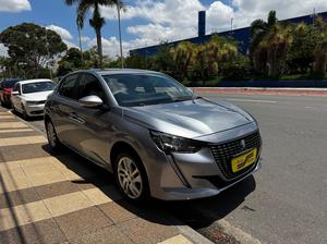 Duas Pistas Automóveis 208