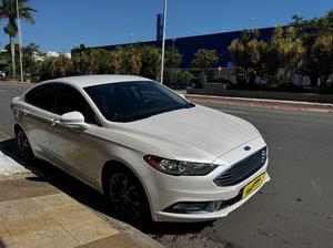 Duas Pistas Automóveis FUSION