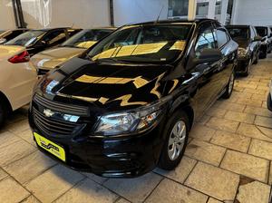 Duas Pistas Automóveis PRISMA