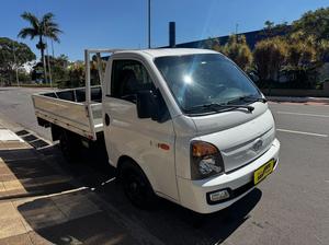 Duas Pistas Automóveis HR