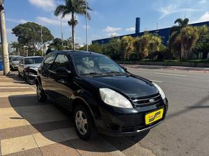 Duas Pistas Automóveis KA