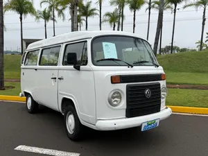 VOLKSWAGEN KOMBI 1.4 MI STD 8V