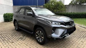 HILUX SW4