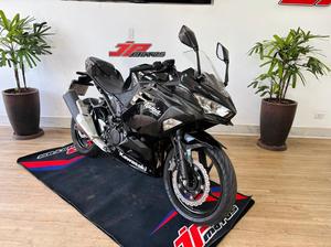 NINJA 400