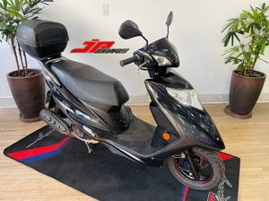 LINDY 125