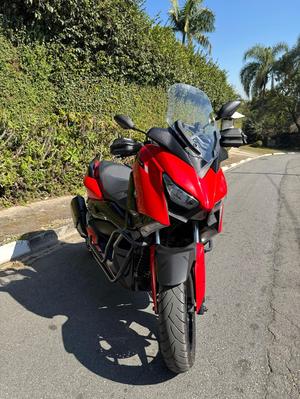 XMAX ABS
