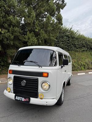 KOMBI